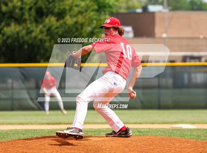 Thumbnail 2 in Evansville Mater Dei @ Evansville Memorial photogallery.