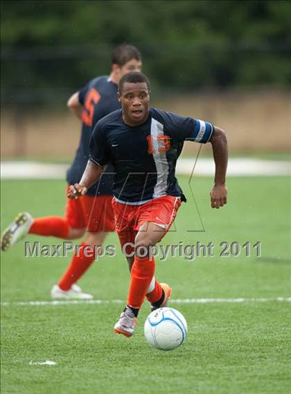Thumbnail 1 in North Stafford vs Deep Run (VHSL AAA State Final) photogallery.