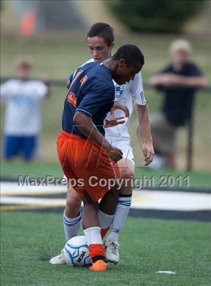 Thumbnail 2 in North Stafford vs Deep Run (VHSL AAA State Final) photogallery.