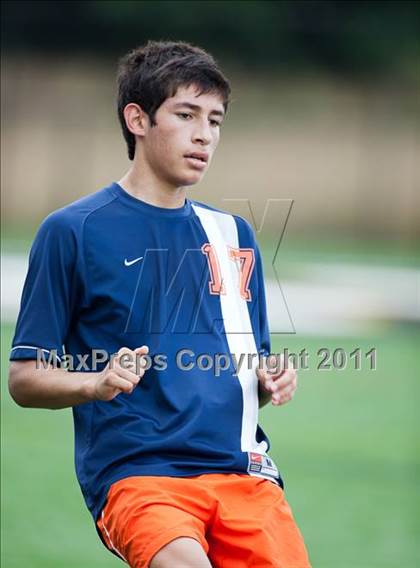 Thumbnail 3 in North Stafford vs Deep Run (VHSL AAA State Final) photogallery.