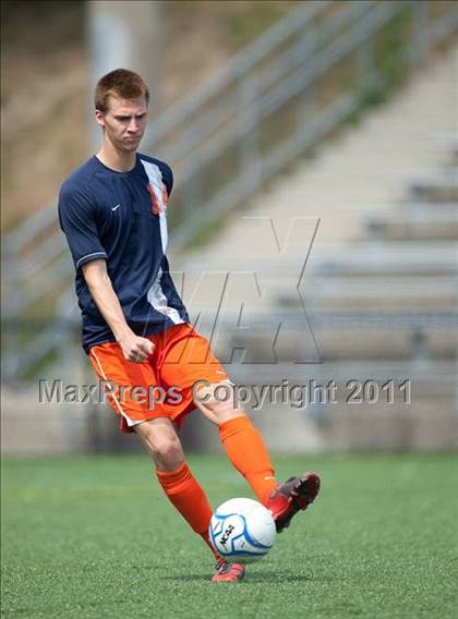 Thumbnail 3 in North Stafford vs Deep Run (VHSL AAA State Final) photogallery.