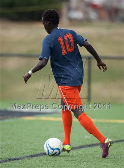 Thumbnail 2 in North Stafford vs Deep Run (VHSL AAA State Final) photogallery.