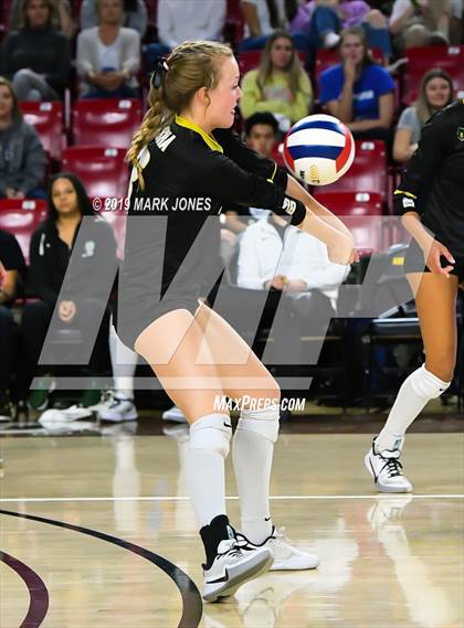Thumbnail 3 in Basha vs. Perry (AIA 6A Final)  photogallery.