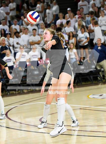Thumbnail 1 in Basha vs. Perry (AIA 6A Final)  photogallery.