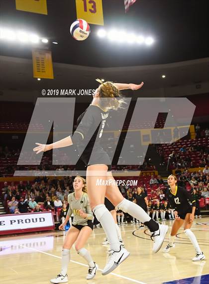 Thumbnail 2 in Basha vs. Perry (AIA 6A Final)  photogallery.