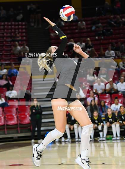 Thumbnail 2 in Basha vs. Perry (AIA 6A Final)  photogallery.