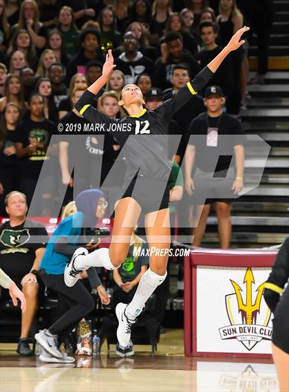 Thumbnail 3 in Basha vs. Perry (AIA 6A Final)  photogallery.