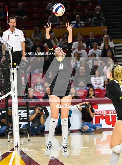 Thumbnail 3 in Basha vs. Perry (AIA 6A Final)  photogallery.