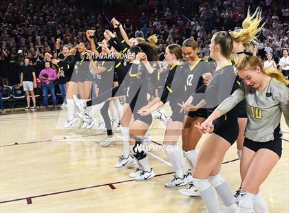 Thumbnail 2 in Basha vs. Perry (AIA 6A Final)  photogallery.