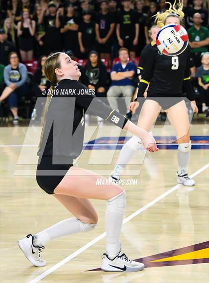 Thumbnail 3 in Basha vs. Perry (AIA 6A Final)  photogallery.