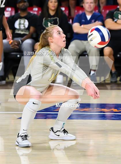 Thumbnail 1 in Basha vs. Perry (AIA 6A Final)  photogallery.