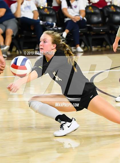 Thumbnail 1 in Basha vs. Perry (AIA 6A Final)  photogallery.
