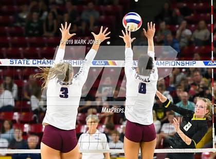 Thumbnail 2 in Basha vs. Perry (AIA 6A Final)  photogallery.