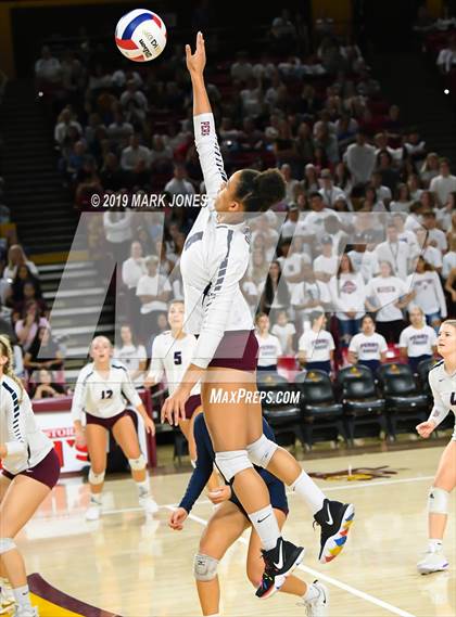 Thumbnail 1 in Basha vs. Perry (AIA 6A Final)  photogallery.