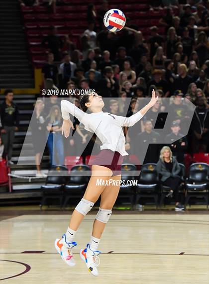 Thumbnail 1 in Basha vs. Perry (AIA 6A Final)  photogallery.