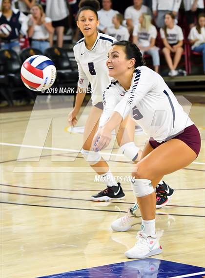 Thumbnail 2 in Basha vs. Perry (AIA 6A Final)  photogallery.