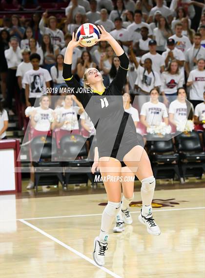 Thumbnail 1 in Basha vs. Perry (AIA 6A Final)  photogallery.