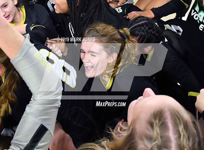 Thumbnail 1 in Basha vs. Perry (AIA 6A Final)  photogallery.