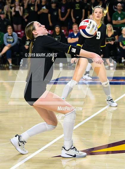 Thumbnail 1 in Basha vs. Perry (AIA 6A Final)  photogallery.
