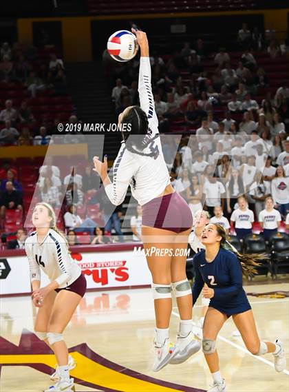 Thumbnail 1 in Basha vs. Perry (AIA 6A Final)  photogallery.