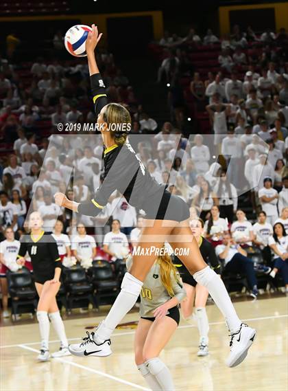 Thumbnail 2 in Basha vs. Perry (AIA 6A Final)  photogallery.