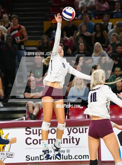 Thumbnail 2 in Basha vs. Perry (AIA 6A Final)  photogallery.