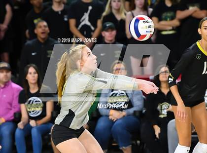 Thumbnail 2 in Basha vs. Perry (AIA 6A Final)  photogallery.