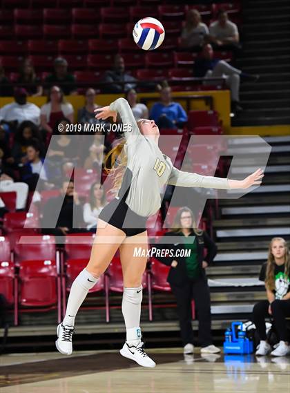 Thumbnail 2 in Basha vs. Perry (AIA 6A Final)  photogallery.