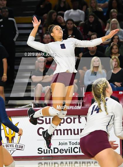 Thumbnail 3 in Basha vs. Perry (AIA 6A Final)  photogallery.