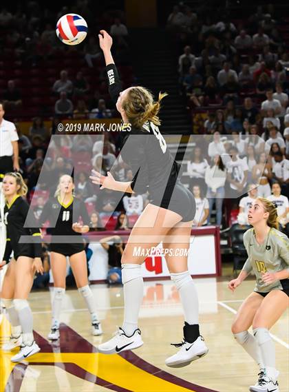 Thumbnail 2 in Basha vs. Perry (AIA 6A Final)  photogallery.