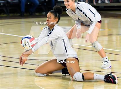 Thumbnail 1 in Basha vs. Perry (AIA 6A Final)  photogallery.