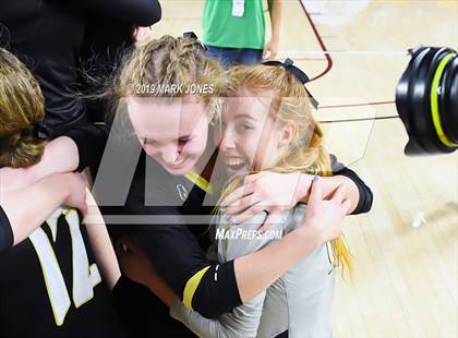 Thumbnail 2 in Basha vs. Perry (AIA 6A Final)  photogallery.