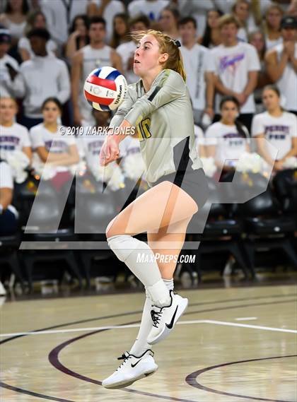 Thumbnail 1 in Basha vs. Perry (AIA 6A Final)  photogallery.