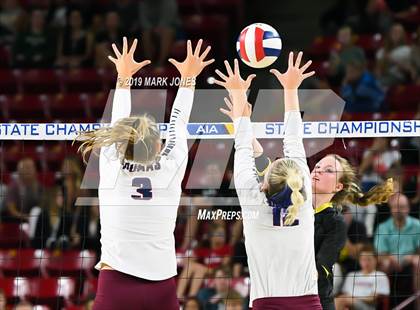 Thumbnail 3 in Basha vs. Perry (AIA 6A Final)  photogallery.