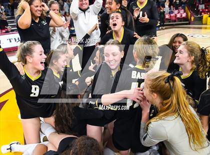 Thumbnail 3 in Basha vs. Perry (AIA 6A Final)  photogallery.