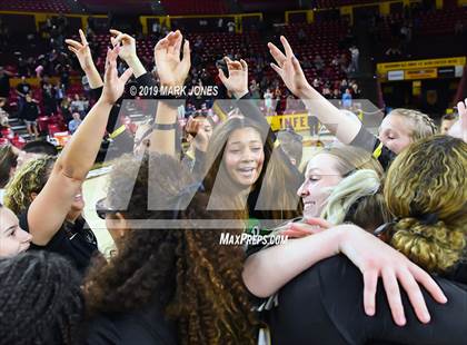 Thumbnail 1 in Basha vs. Perry (AIA 6A Final)  photogallery.