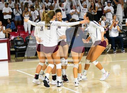 Thumbnail 3 in Basha vs. Perry (AIA 6A Final)  photogallery.