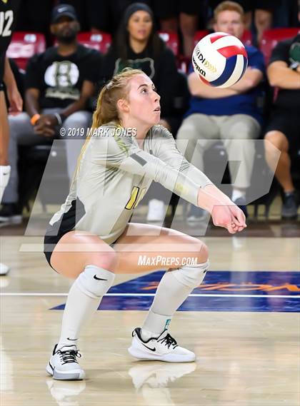 Thumbnail 2 in Basha vs. Perry (AIA 6A Final)  photogallery.