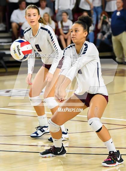 Thumbnail 2 in Basha vs. Perry (AIA 6A Final)  photogallery.