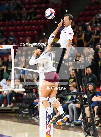 Thumbnail 3 in Basha vs. Perry (AIA 6A Final)  photogallery.
