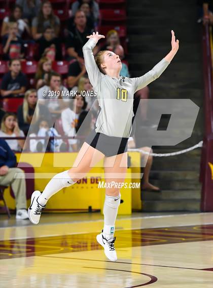Thumbnail 2 in Basha vs. Perry (AIA 6A Final)  photogallery.