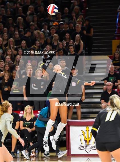 Thumbnail 1 in Basha vs. Perry (AIA 6A Final)  photogallery.