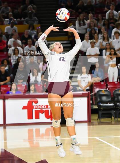 Thumbnail 2 in Basha vs. Perry (AIA 6A Final)  photogallery.