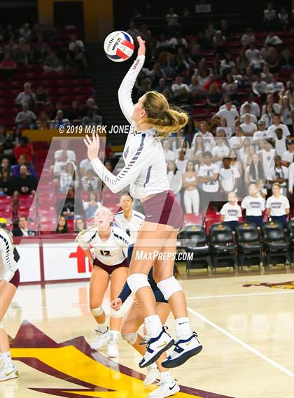 Thumbnail 2 in Basha vs. Perry (AIA 6A Final)  photogallery.