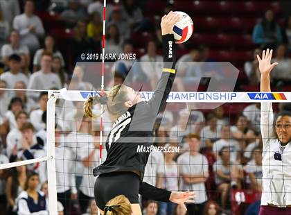 Thumbnail 1 in Basha vs. Perry (AIA 6A Final)  photogallery.