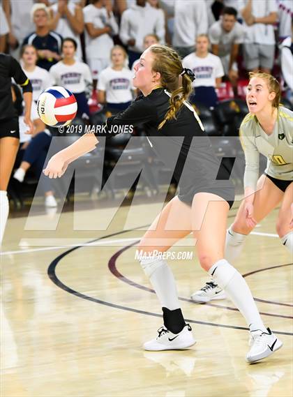 Thumbnail 3 in Basha vs. Perry (AIA 6A Final)  photogallery.