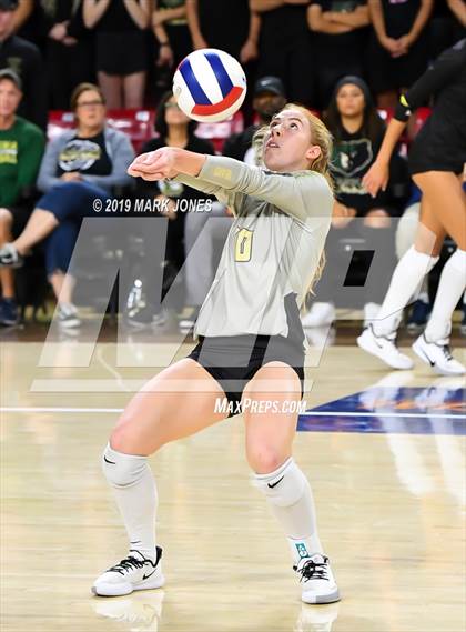 Thumbnail 2 in Basha vs. Perry (AIA 6A Final)  photogallery.