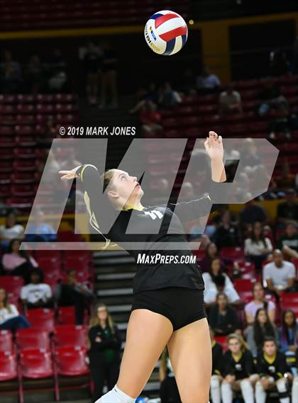 Thumbnail 1 in Basha vs. Perry (AIA 6A Final)  photogallery.