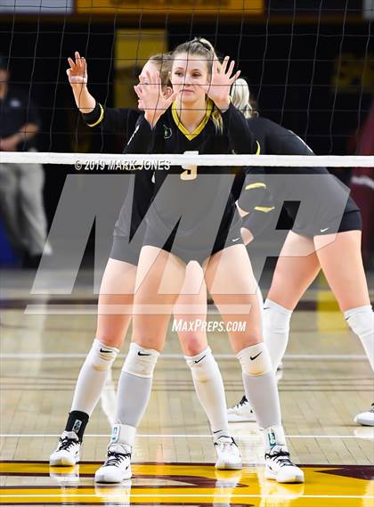 Thumbnail 1 in Basha vs. Perry (AIA 6A Final)  photogallery.