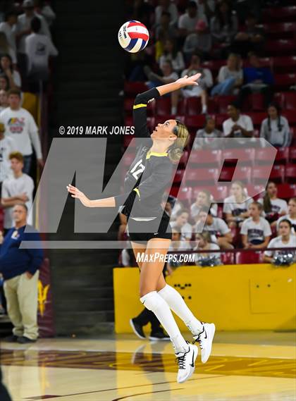 Thumbnail 2 in Basha vs. Perry (AIA 6A Final)  photogallery.